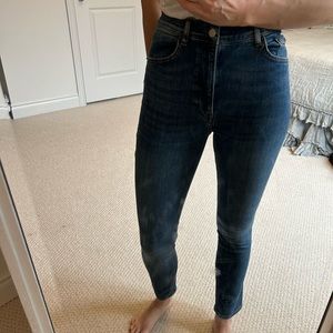 Reformation never worn size 27 skinny jeans medium faded wash